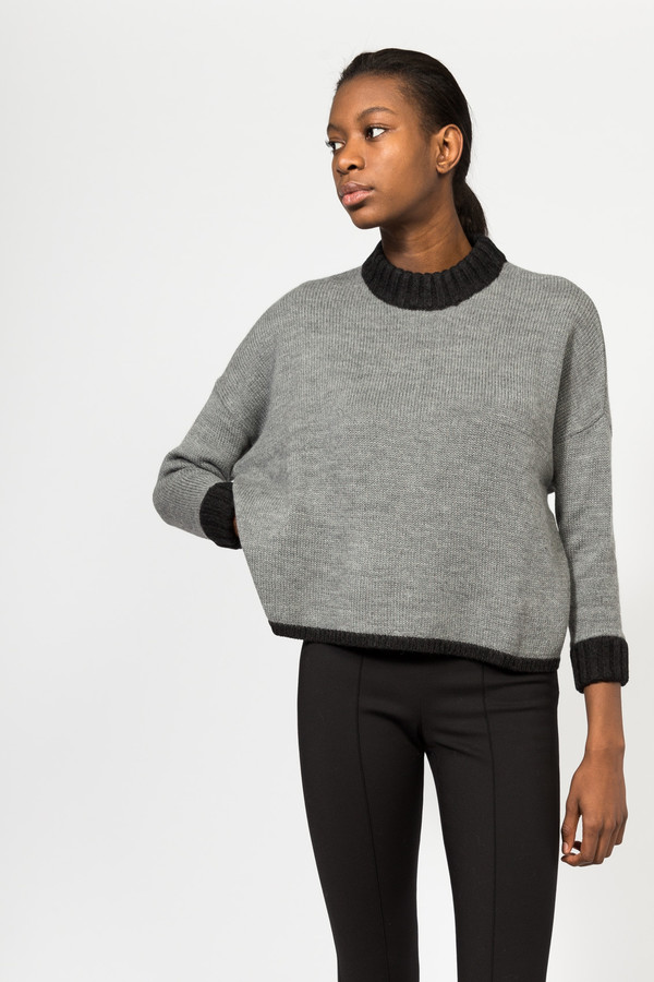 7115 by Szeki Mockneck Merino 7115 by Szeki Mockneck Merino