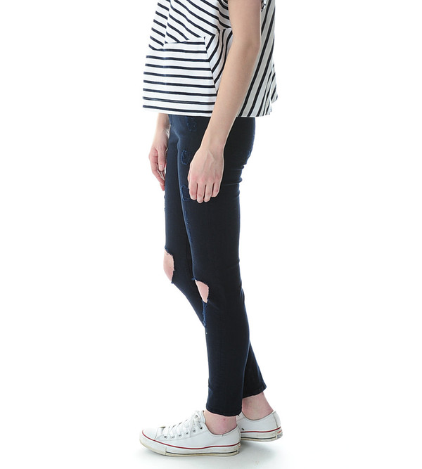 FRAME Denim Le Skinny De Jeanne in Nowita FRAME Denim Le Skinny De Jeanne in Nowita