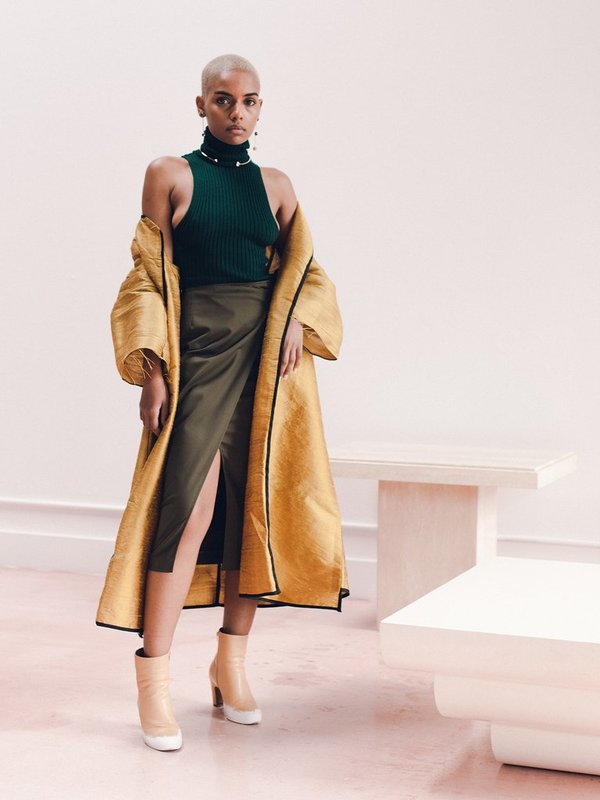 Alexa Stark gold silk jacket Alexa Stark gold silk jacket