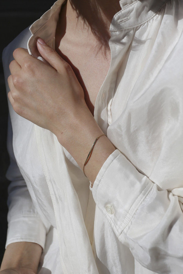 Grace Lee 14K Yellow Gold Bar Bracelet Grace Lee 14K Yellow Gold Bar Bracelet