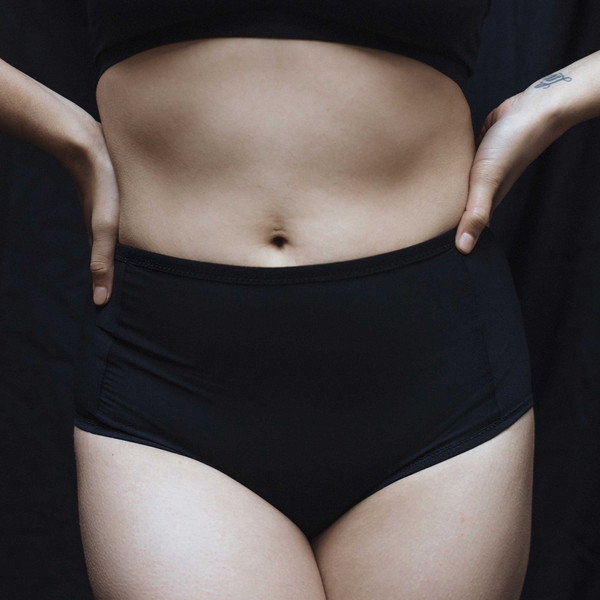 Land of Women Super Soft Highwaisted Brief Land of Women Super Soft Highwaisted Brief