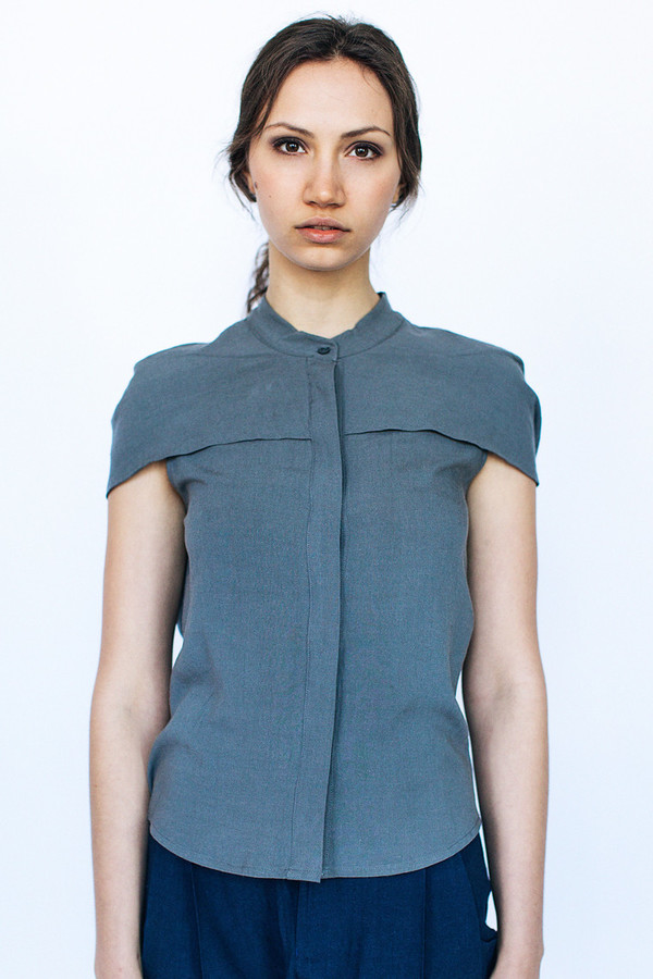 7115 By Szeki Capelet Button Up 7115 By Szeki Capelet Button Up