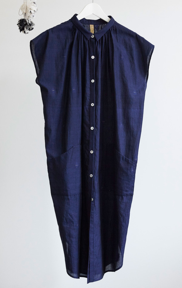 Two Grey handwoven pocket khadi dress Two Grey handwoven pocket khadi dress