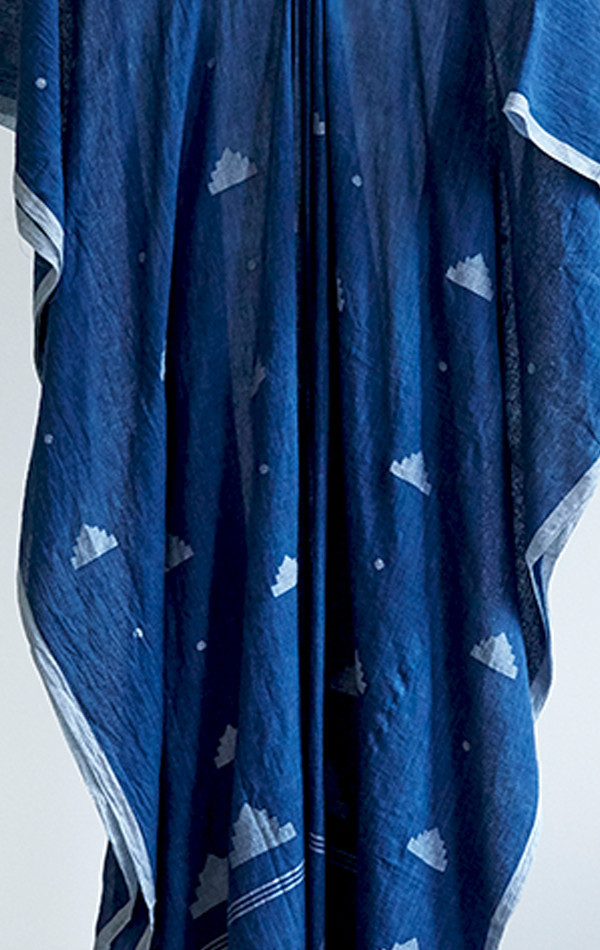 Two New York Indigo caftan with tassel Two New York Indigo caftan with tassel