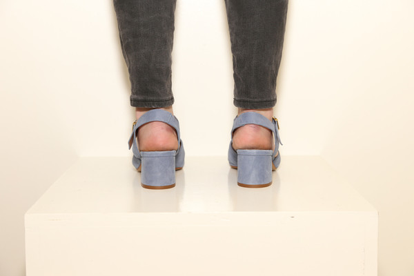 Intentionally Blank CRYSTAL Suede Denim Blue Intentionally Blank CRYSTAL Suede Denim Blue