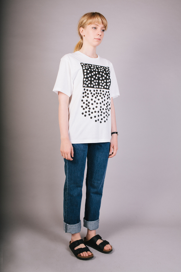 Peter Jensen X Peanuts Scattered Dots T-Shirt Peter Jensen X Peanuts Scattered Dots T-Shirt