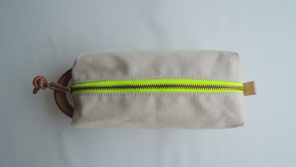 Joshu + Vela Dopp Kit - Natural Joshu + Vela Dopp Kit - Natural