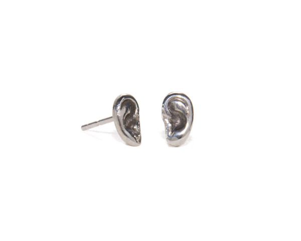 Winden Hear Stud Earrings SS Winden Hear Stud Earrings SS
