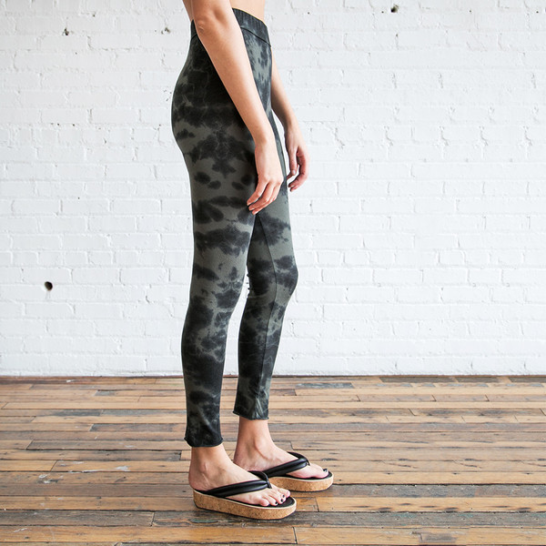 Raquel Allegra Tie Dye Jersey Leggings Army Raquel Allegra Tie Dye Jersey Leggings Army