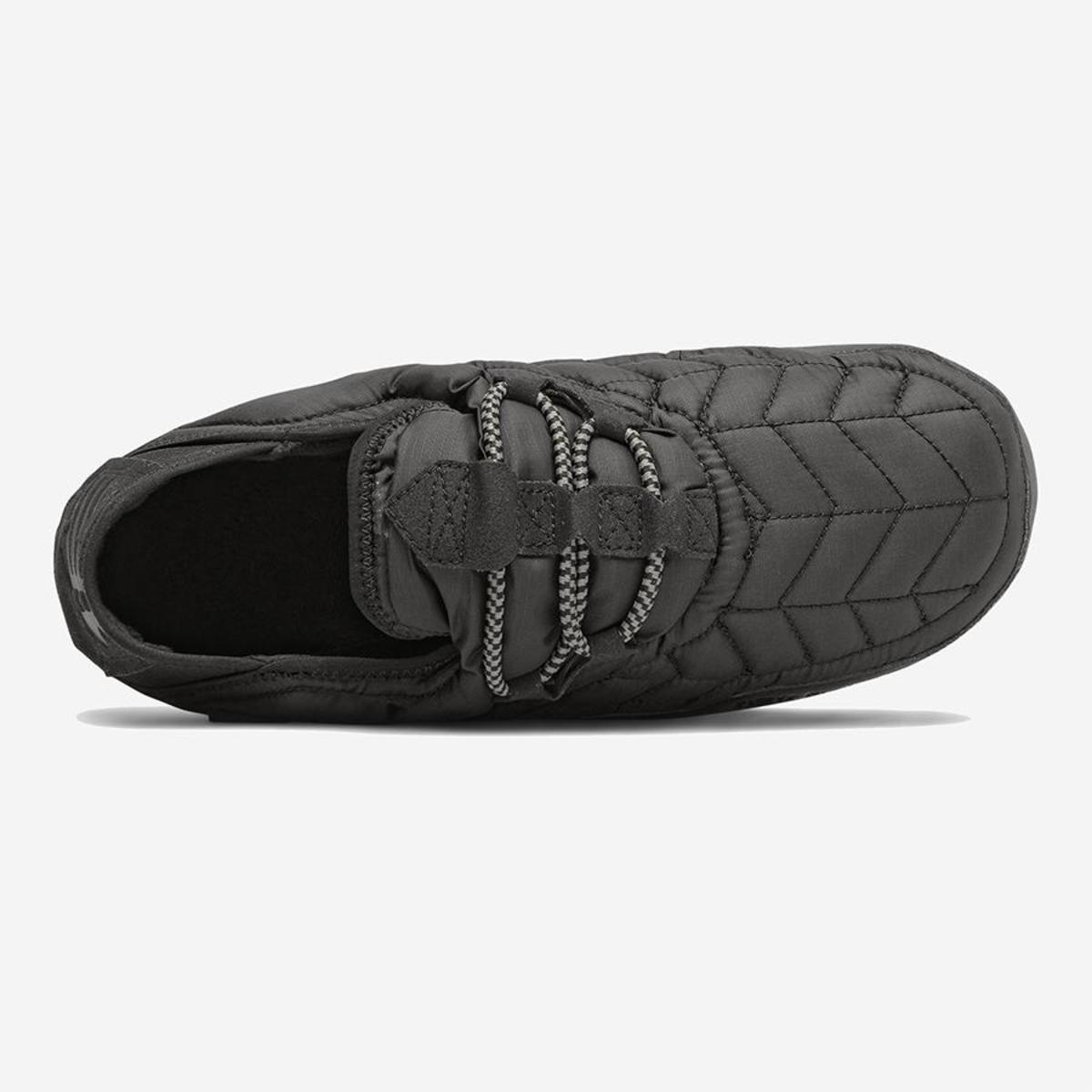 New Balance Caravan Moc Slippers 