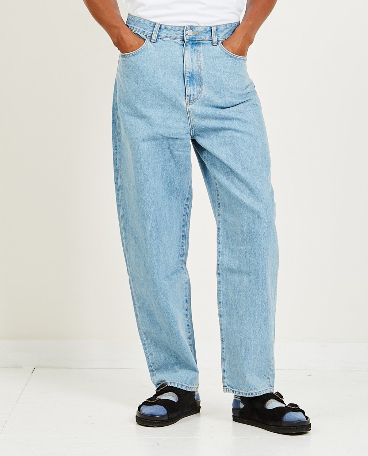 AMOMENTO Recycled Cotton Round Denim - Blue | Garmentory AMOMENTO Recycled Cotton Round Denim - Blue | Garmentory