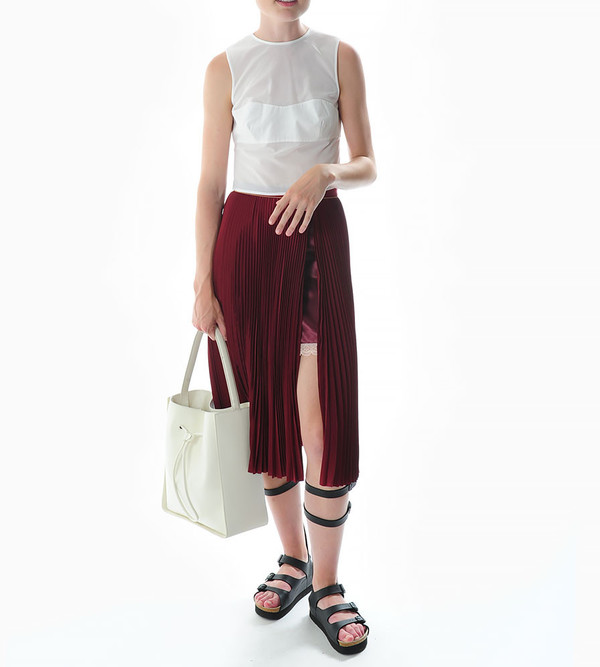 Sacai Luck Pleated Side Slit Skirt with Lace Underlay Sacai Luck Pleated Side Slit Skirt with Lace Underlay