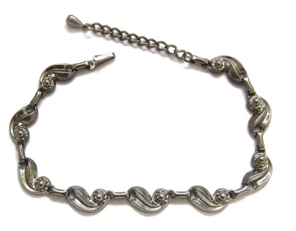 Vintage Silver Floral Link Necklace Vintage Silver Floral Link Necklace