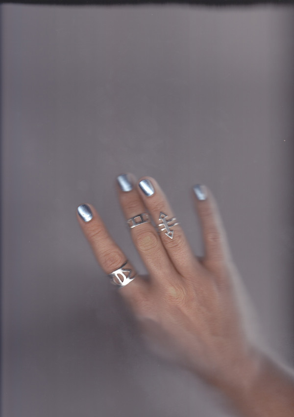 ALYNNE LAVIGNE - Eye Ring ALYNNE LAVIGNE - Eye Ring