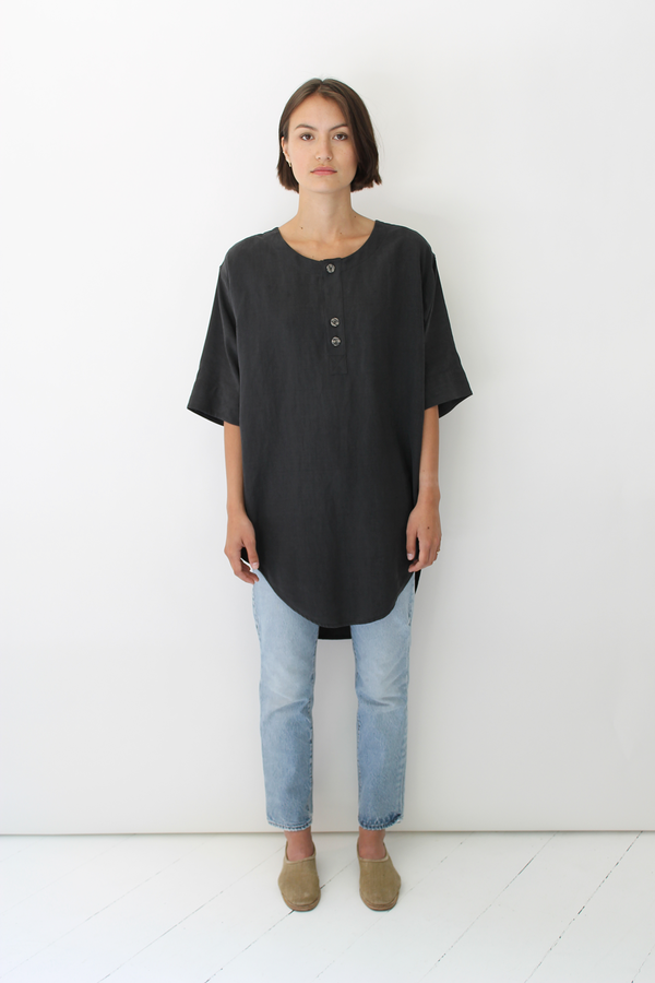 ULIHU silk + linen tunic | charcoal black ULIHU silk + linen tunic | charcoal black