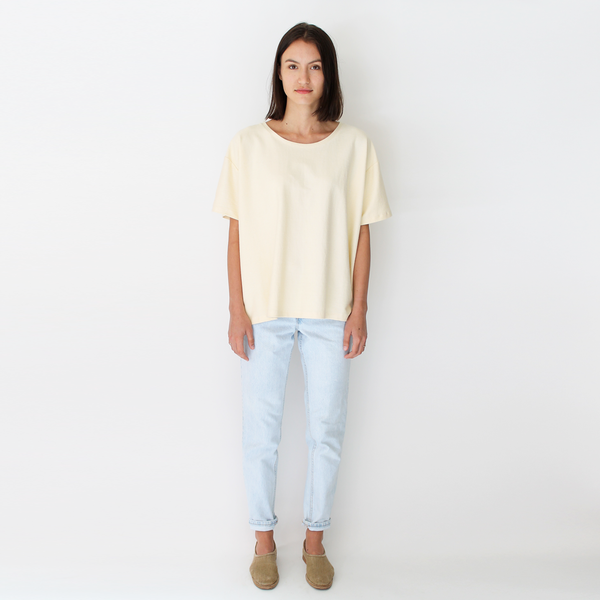 Revisited sweatshirt tee nude Revisited sweatshirt tee nude