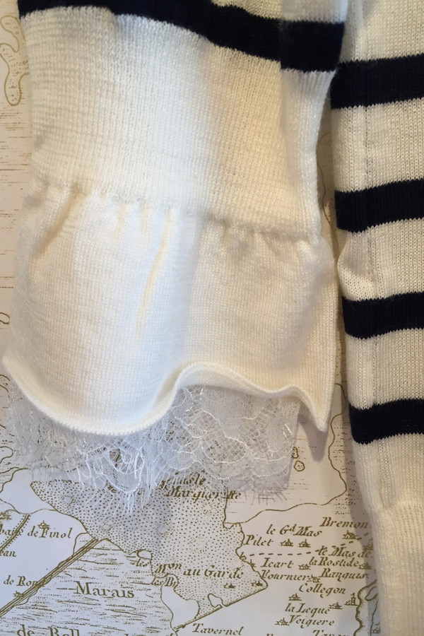 Leur Logette Striped Lace Turtleneck Leur Logette Striped Lace Turtleneck