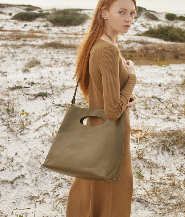 Ceri Hoover ALYS TALL TOTE Ceri Hoover ALYS TALL TOTE