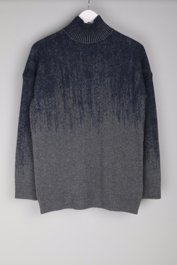 Fine Collection Gradient Sweater Fine Collection Gradient Sweater