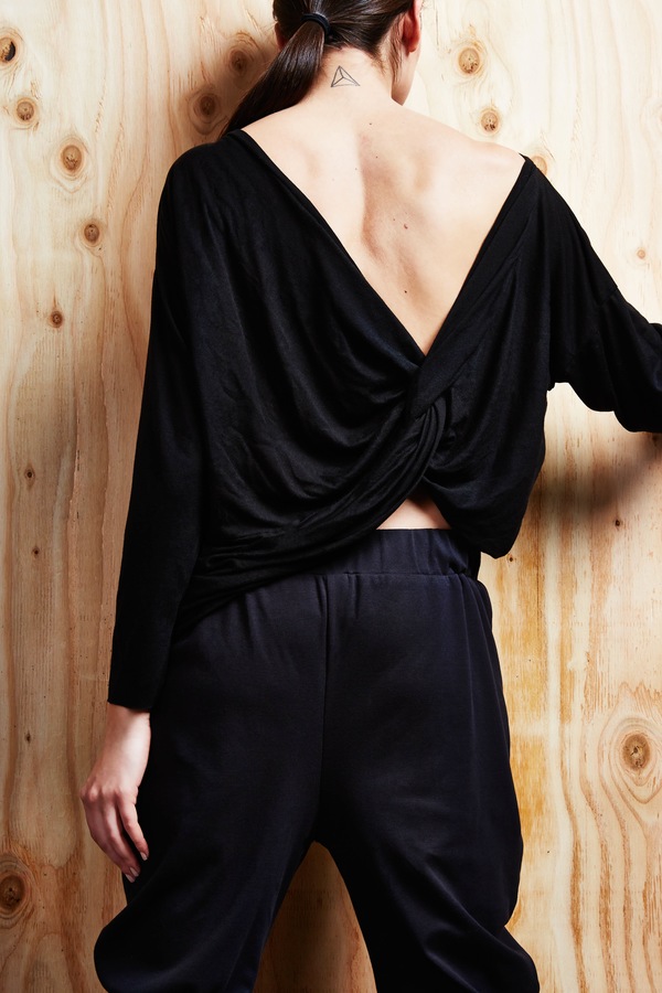 Devlyn van Loon Twist Back Tunic Devlyn van Loon Twist Back Tunic