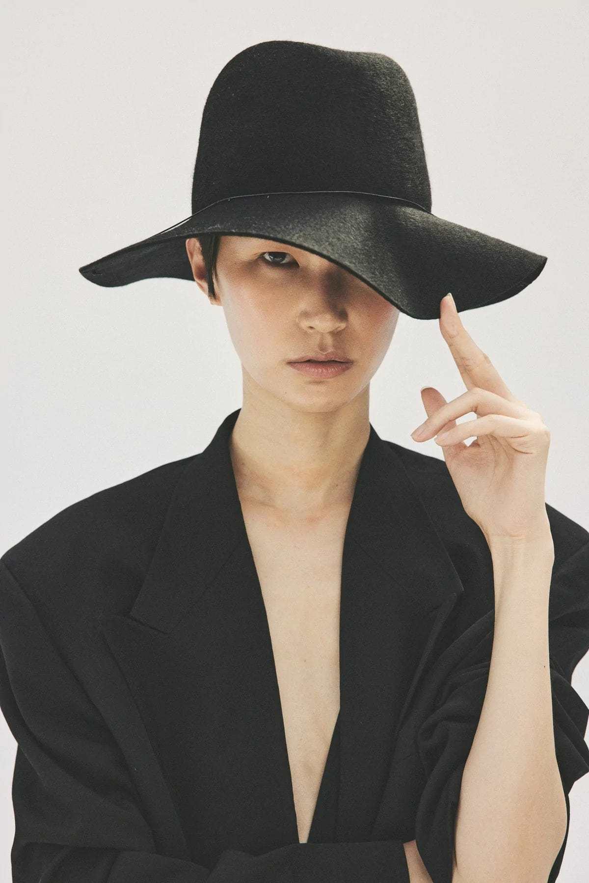 Janessa Leone Adelaide Hat Black Garmentory