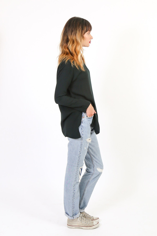 Black Crane Long Slit Top Black Crane Long Slit Top