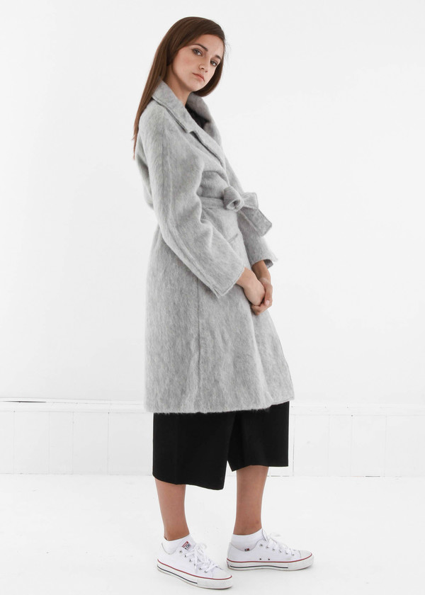 Baserange Light Grey Pyrénées Coat Baserange Light Grey Pyrénées Coat