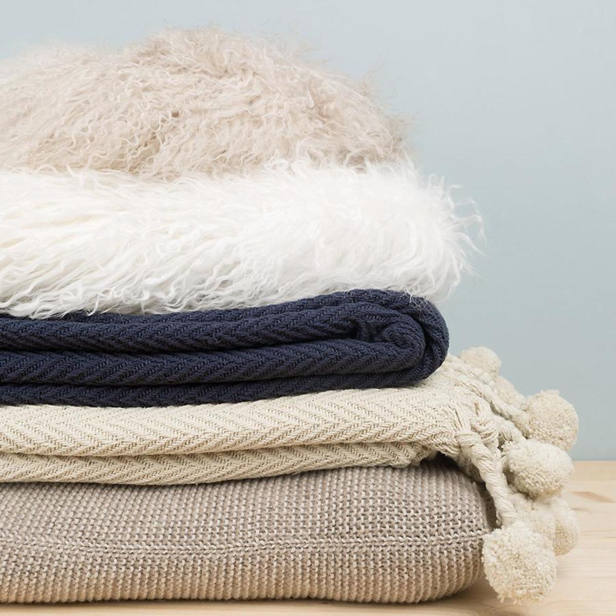 Pom Pom Blanket Navy Garmentory